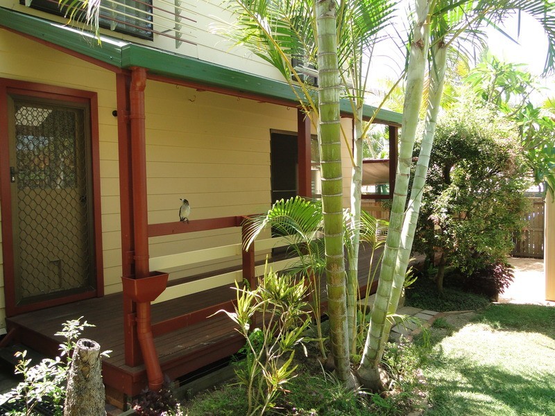 8 Warrack Street, Mount Coolum QLD 4573