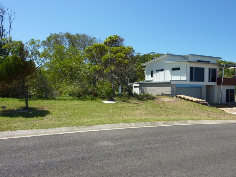 4 Opal Place, Yaroomba QLD 4573