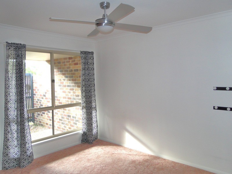 2/38 Jarnahill  Drive, Mount Coolum QLD 4573