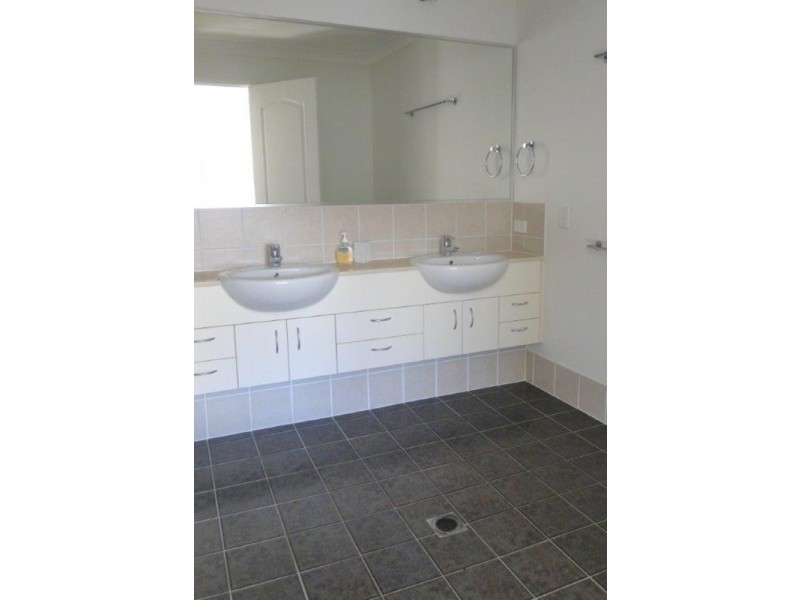 32/6 Suncoast Beach  Drive, Mount Coolum QLD 4573