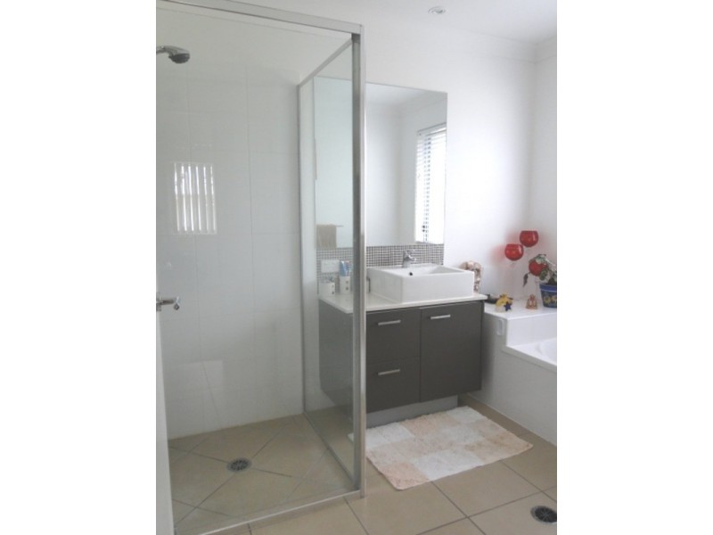 89/15 Dunes Court, Peregian Springs QLD 4573