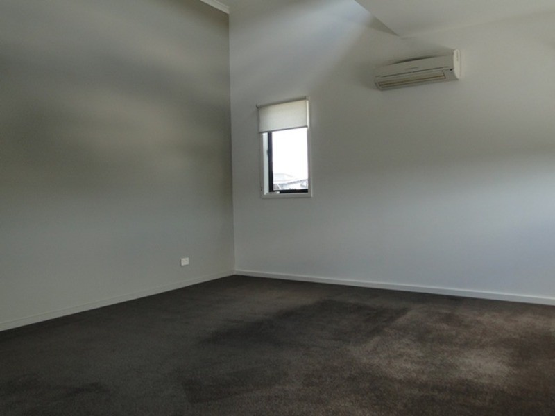 28 Boardrider Crescent, Mount Coolum QLD 4573