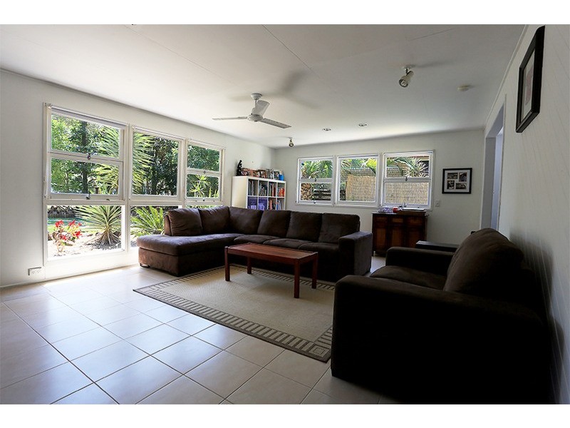 7 Palm Avenue, Coolum Beach QLD 4573