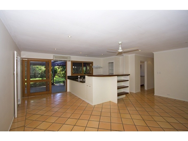 8 Palm Avenue, Coolum Beach QLD 4573