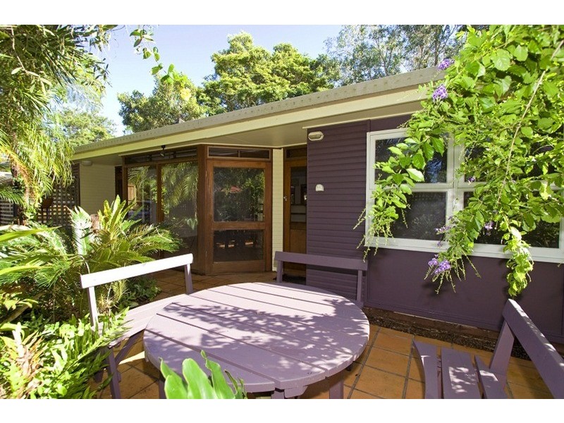 8 Palm Avenue, Coolum Beach QLD 4573