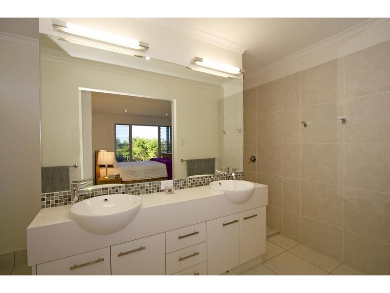 9A Wunnunga Crescent, Yaroomba QLD 4573