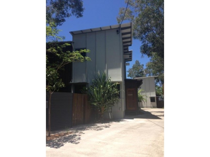 1/69  Banksia  Avenue, Coolum Beach QLD 4573