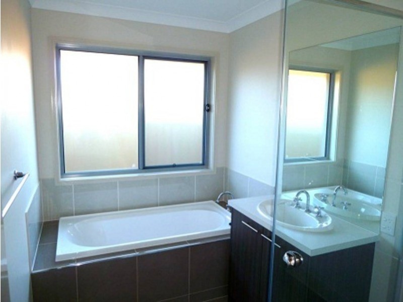 3 Feathertail Avenue, Peregian Springs QLD 4573