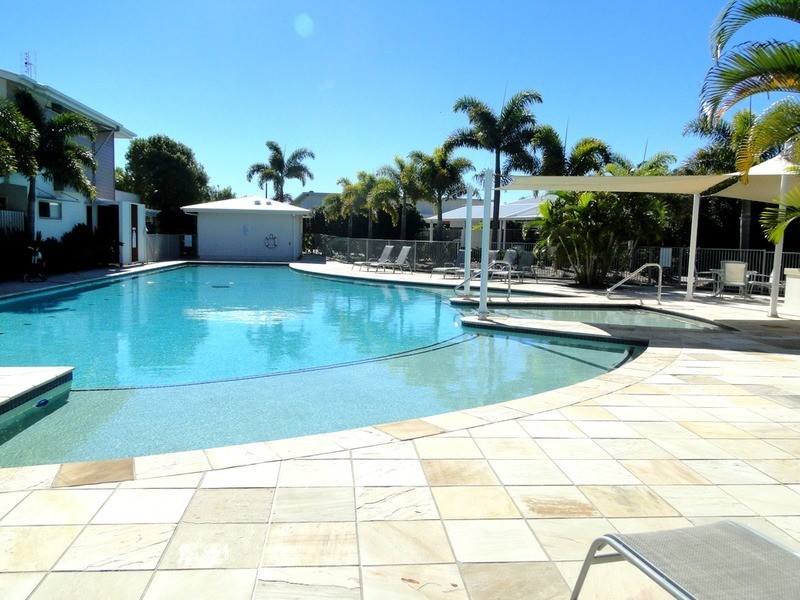 32/6 Suncoast Beach  Drive, Mount Coolum QLD 4573
