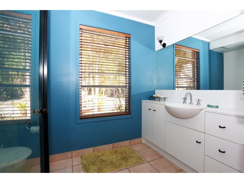 98 Nojoor Road, Mudjimba QLD 4564