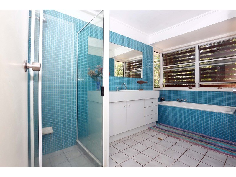 98 Nojoor Road, Mudjimba QLD 4564