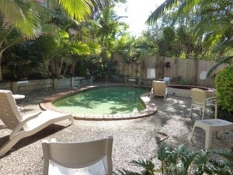 2/1682  David Low  Way, Coolum Beach QLD 4573