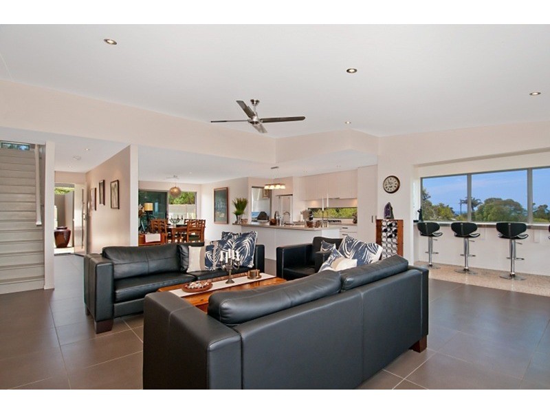 9 Opal Place, Yaroomba QLD 4573