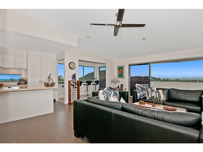 9 Opal Place, Yaroomba QLD 4573