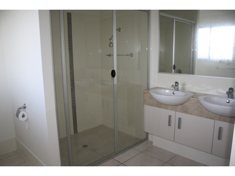 132 The Avenue, Peregian Springs QLD 4573
