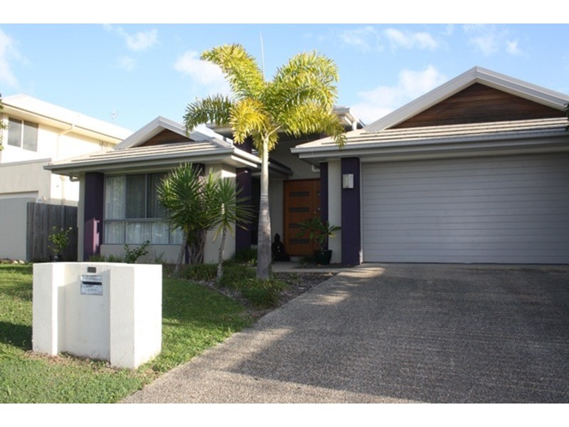 132 The Avenue, Peregian Springs QLD 4573