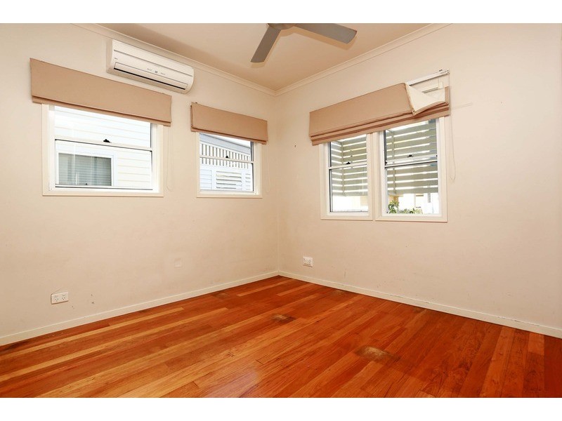 16  Seashore Street, Marcoola QLD 4564