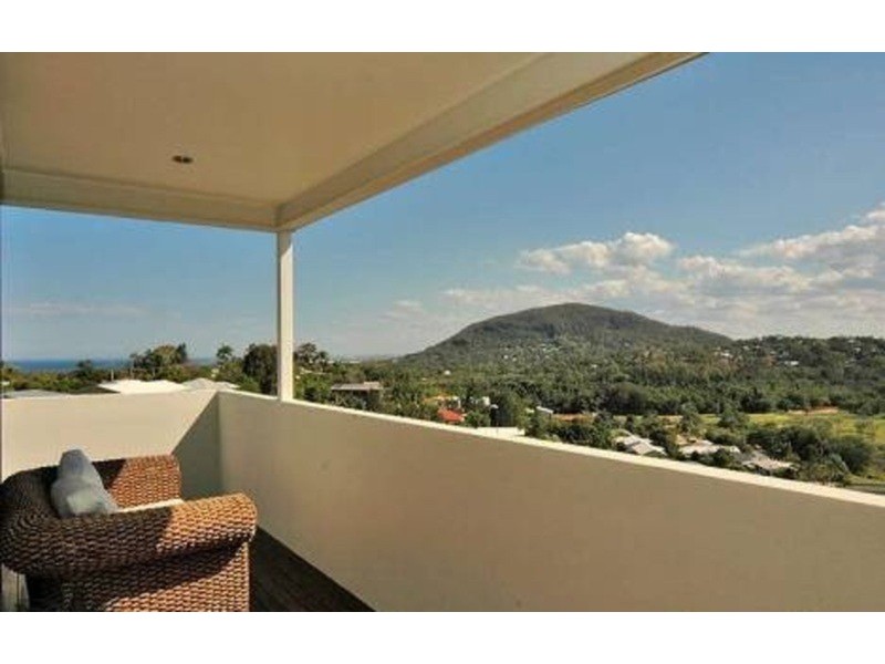 9 Opal Place, Yaroomba QLD 4573