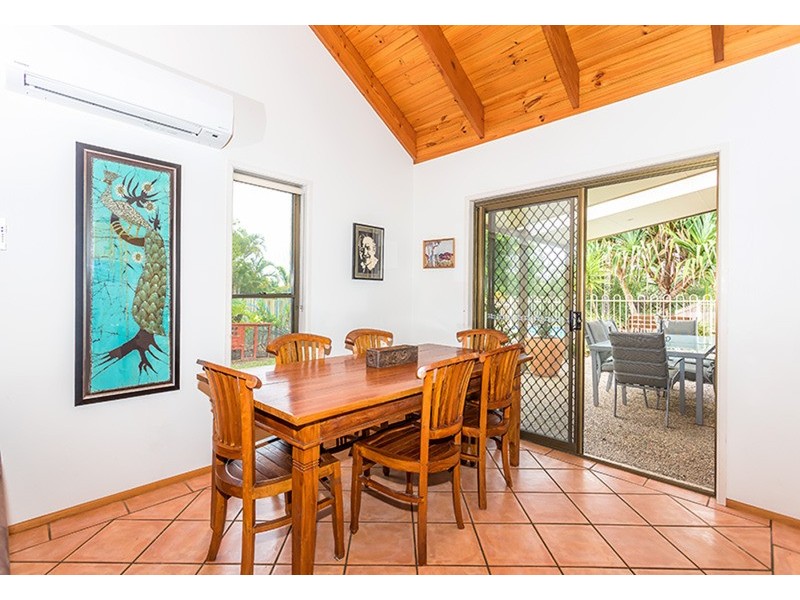 4 Baratook Crescent, Mount Coolum QLD 4573