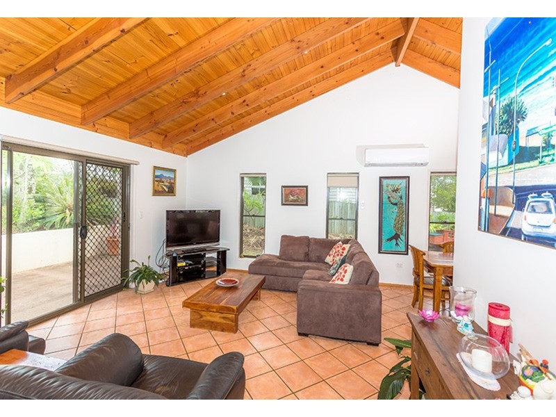 4 Baratook Crescent, Mount Coolum QLD 4573