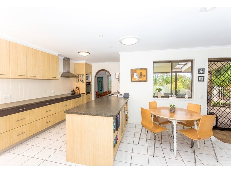 4 Baratook Crescent, Mount Coolum QLD 4573