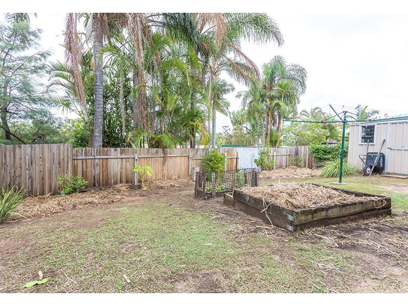 4 Baratook Crescent, Mount Coolum QLD 4573