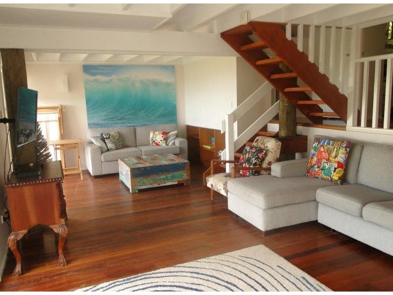 8  Barra  Crescent, Coolum Beach QLD 4573