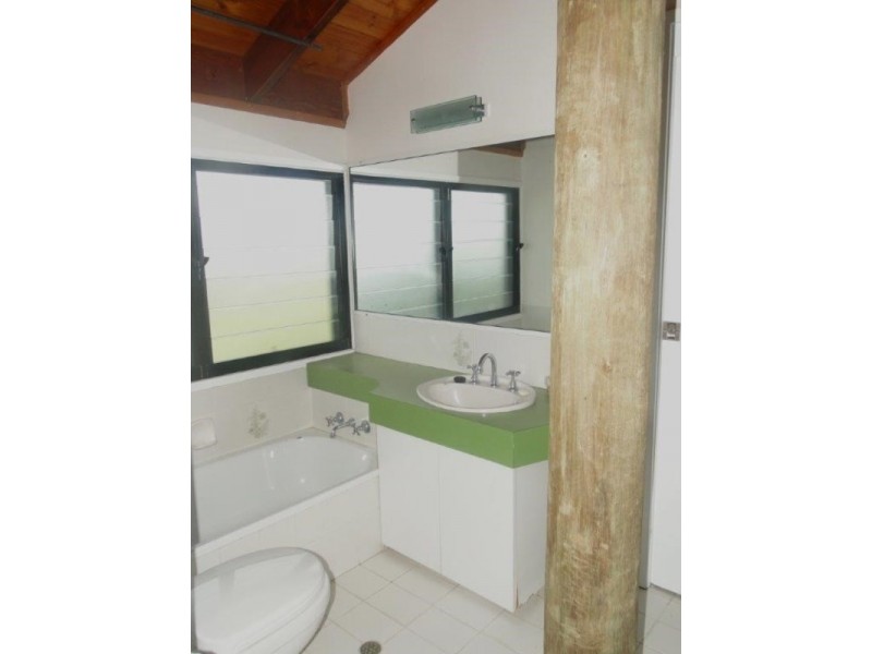 8  Barra  Crescent, Coolum Beach QLD 4573