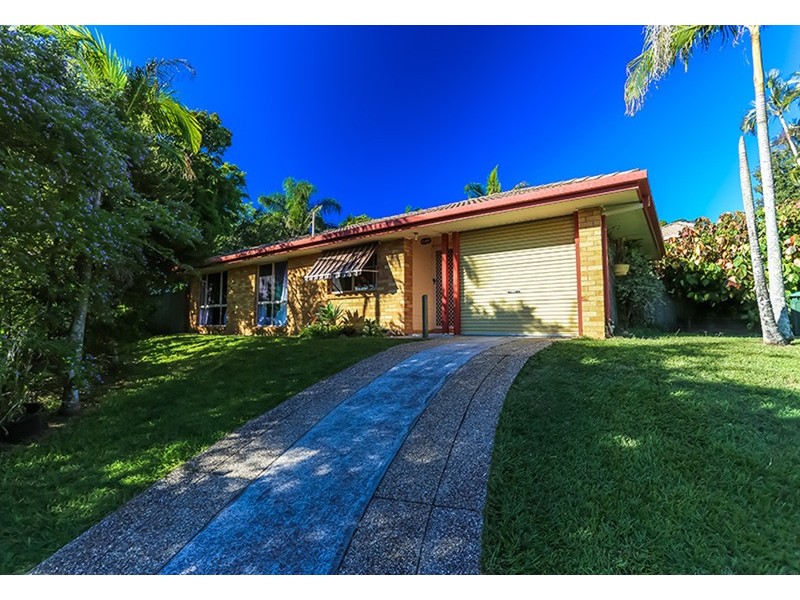 8 Mt Peregian Court, Coolum Beach QLD 4573