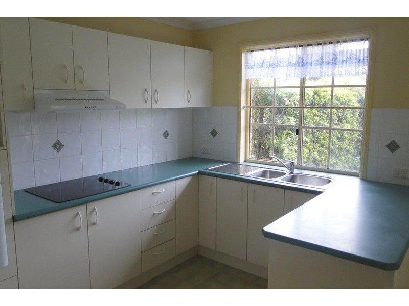 4/6 Yerranya Row, Yaroomba QLD 4573