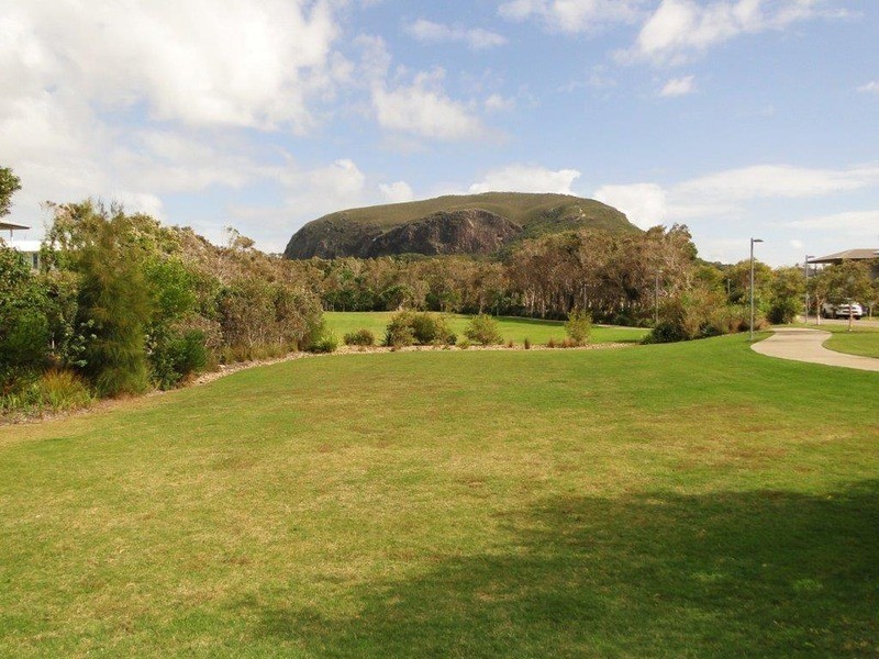 12 Waimea Bay Road, Yaroomba QLD 4573