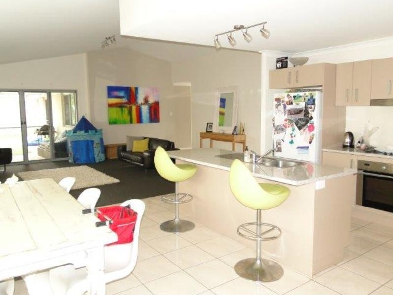 132 The Avenue, Peregian Springs QLD 4573