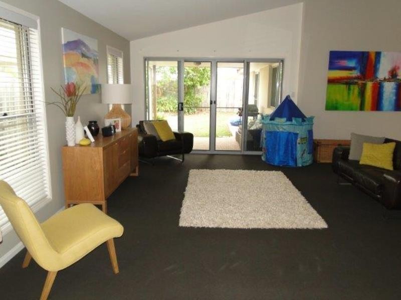 132 The Avenue, Peregian Springs QLD 4573