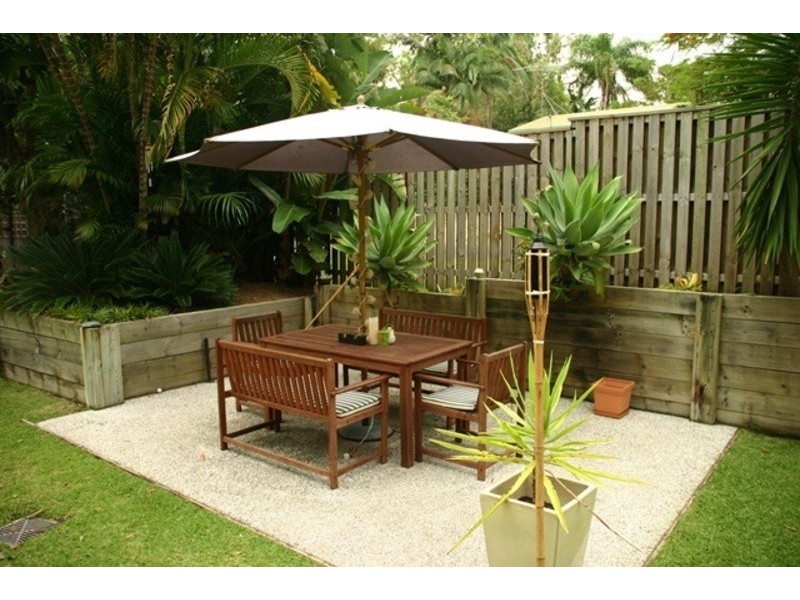 8 Lagoda Drive, Mount Coolum QLD 4573