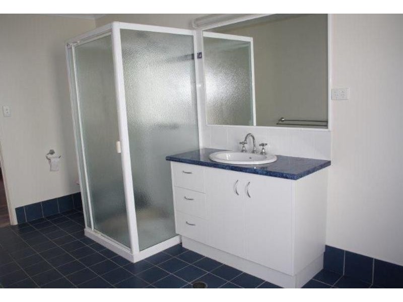 28 Lakedrive Crescent, Marcoola QLD 4564