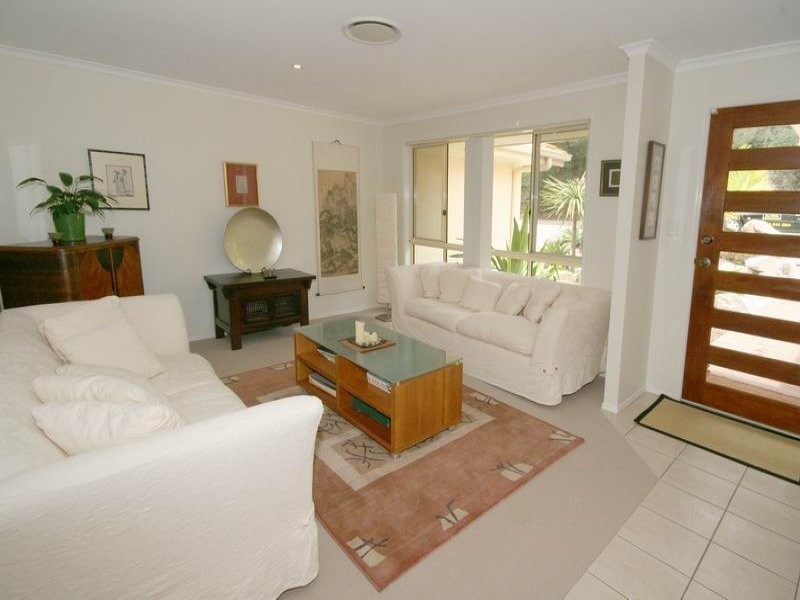 9 Wattle Street, Yaroomba QLD 4573