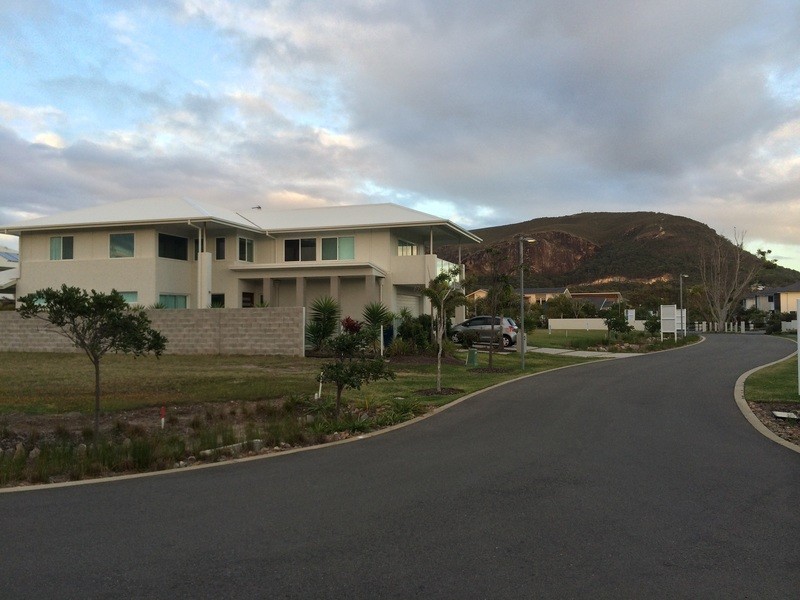 12 Waimea Bay Road, Yaroomba QLD 4573