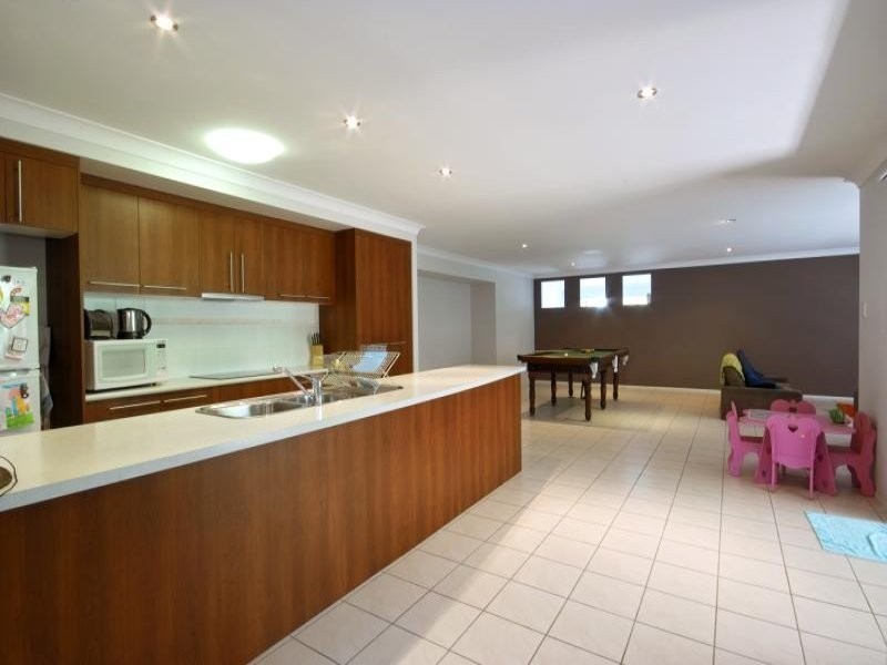 11 Riviera Crescent, Peregian Springs QLD 4573