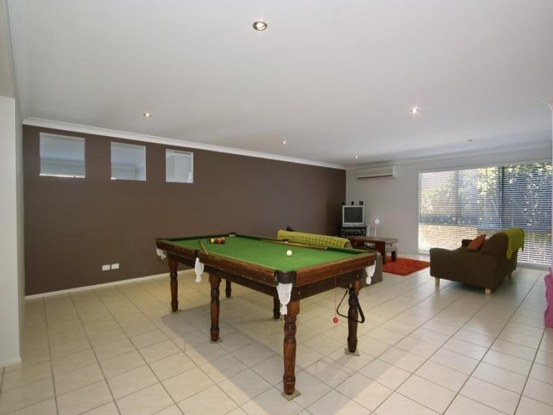 11 Riviera Crescent, Peregian Springs QLD 4573