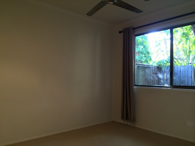 8 Lagoda Drive, Mount Coolum QLD 4573