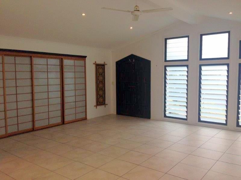 5 Neurum Road, Yaroomba QLD 4573