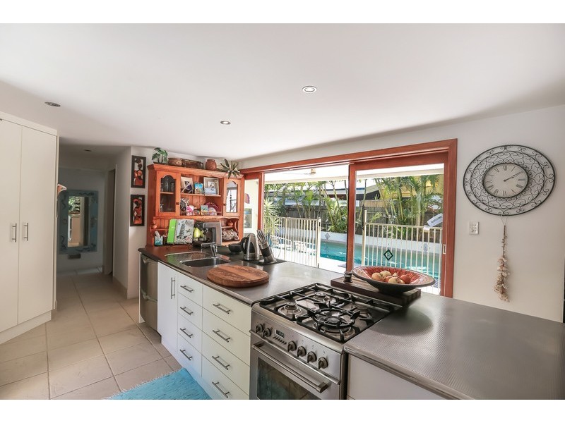 49 Mudjimba Esplanade, Mudjimba QLD 4564