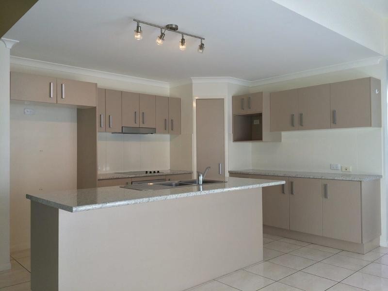 132 The Avenue, Peregian Springs QLD 4573