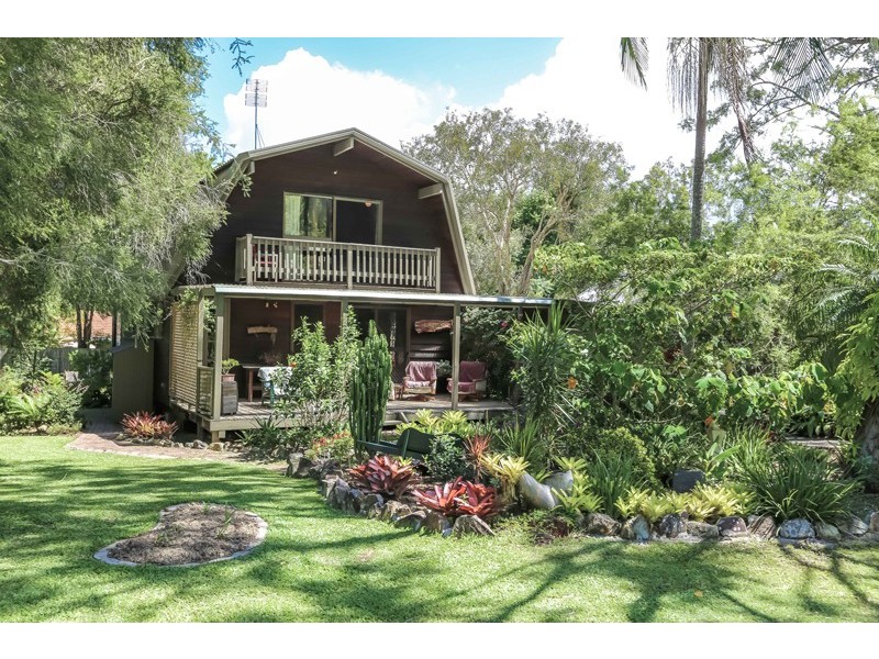 111 Suncoast Beach Drive, Mount Coolum QLD 4573