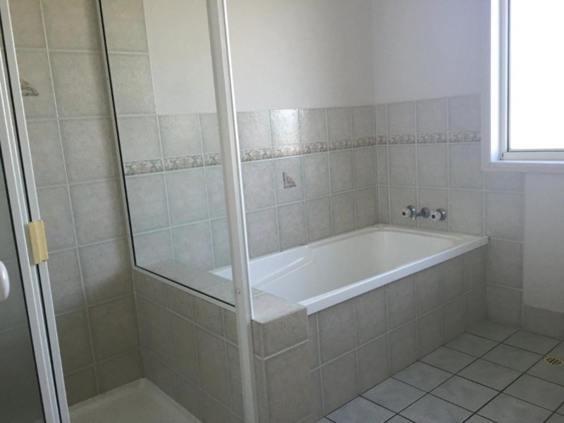 1 Kanimbla Court, Marcoola QLD 4564