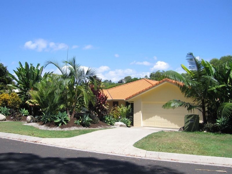 9 Wattle Street, Yaroomba QLD 4573