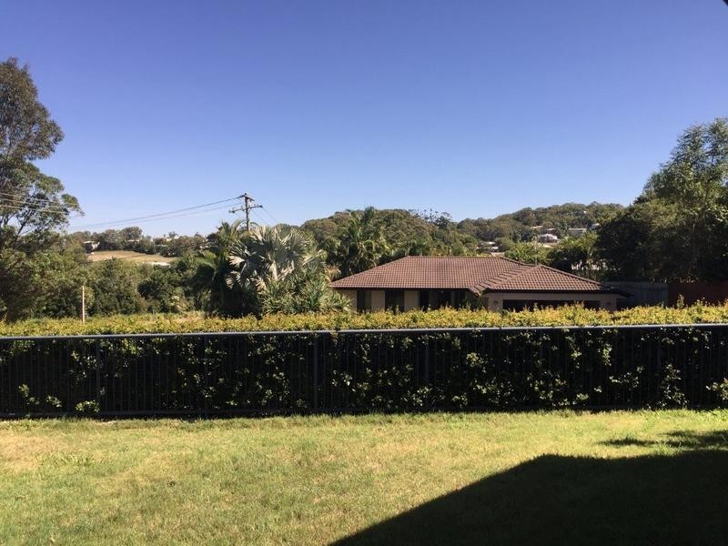 2 Amethyst Place, Yaroomba QLD 4573