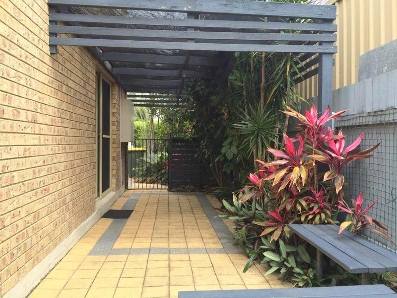 1/20 Hewitt Street, Coolum Beach QLD 4573