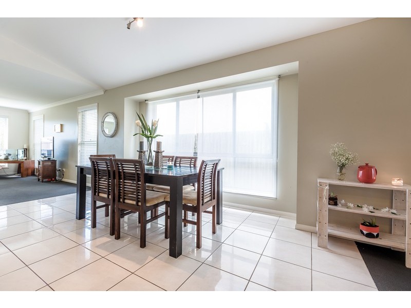 132 The Avenue, Peregian Springs QLD 4573