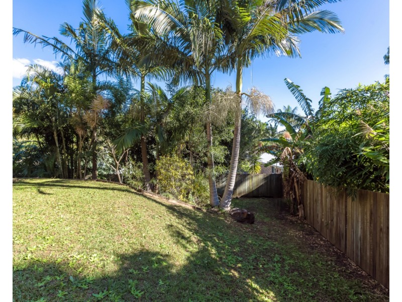 2 Hummingbird Terrace, Coolum Beach QLD 4573
